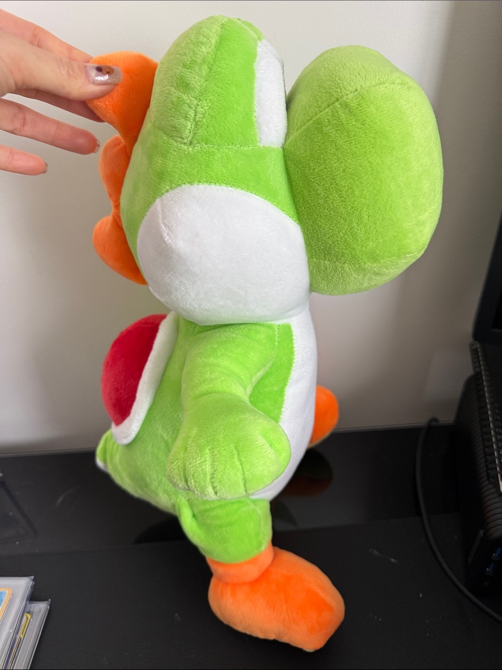 Yoshi Plushie - Picture 2 of 4